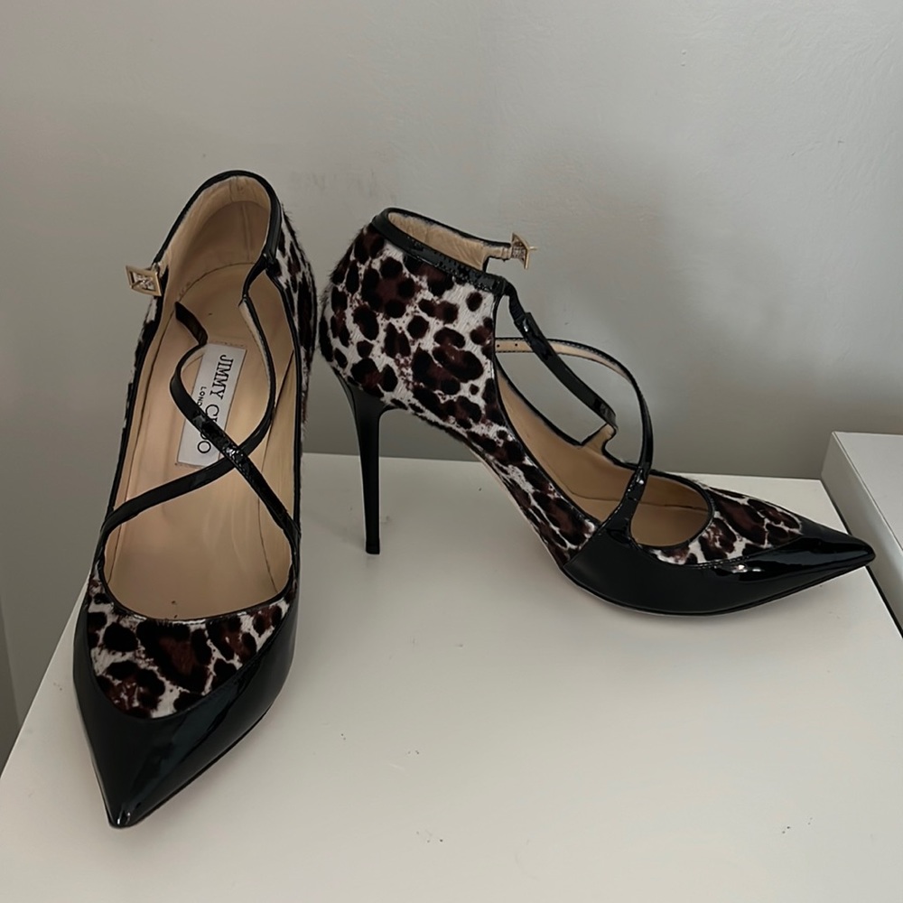 Jimmy Choo leopard print calf hair patent leather pump